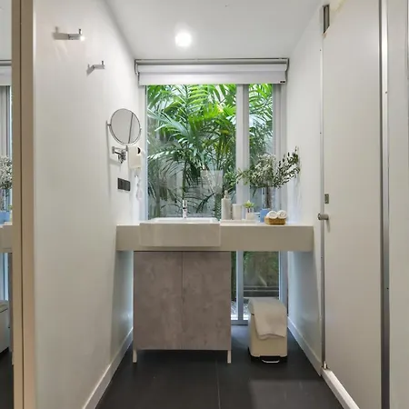 Tiang Capsule Hostel Bangkok Exterior photo